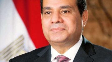 السيسي يُكرّم أسر الشهداء ومصابي العمليات الحربية في يوم الشهيد